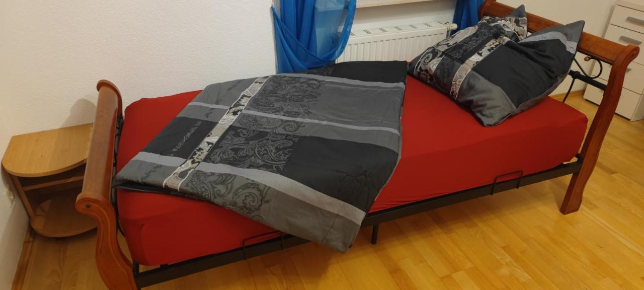 Einzimmerwohnung Mit Parkplatz Ohne Kueche Bischweier Buitenkant foto