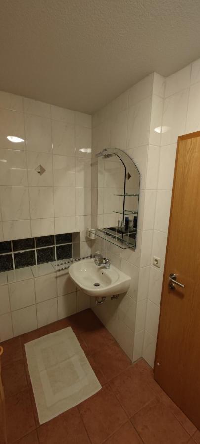Einzimmerwohnung Mit Parkplatz Ohne Kueche Bischweier Buitenkant foto